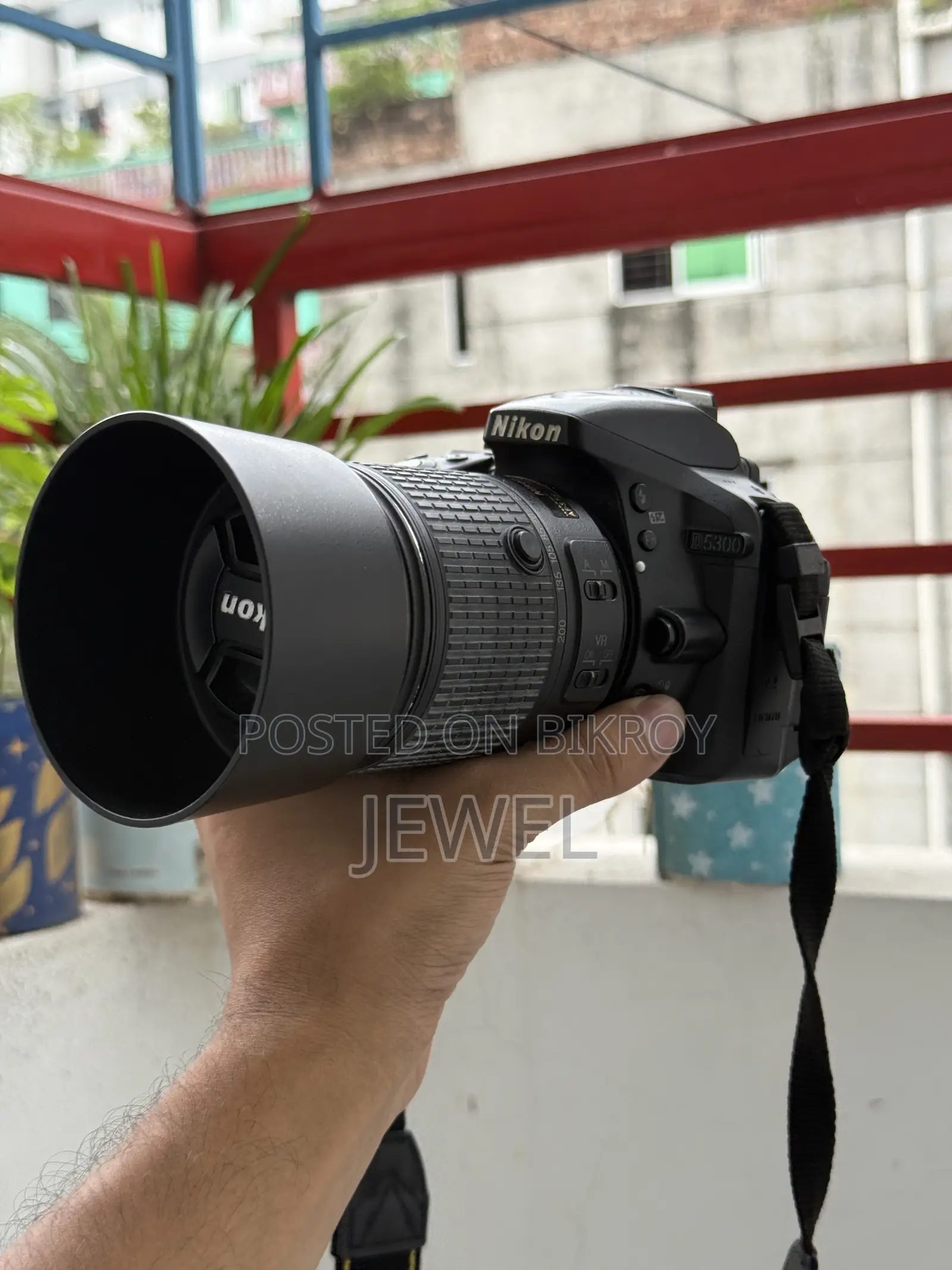 Nikon D5300 With 55-200mm Lens