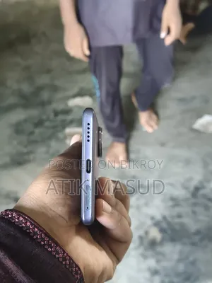 ভিভো ভি৪০ ২৫৬ জিবি পিঙ্ক