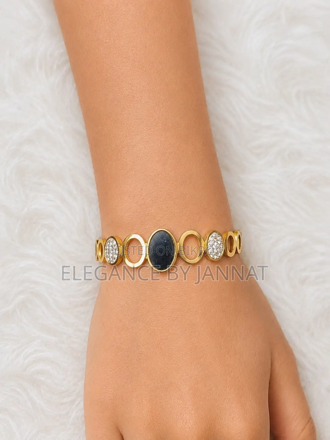 Elegance by Jannat