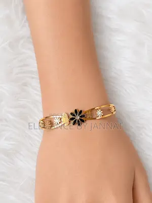 Elegance by Jannat