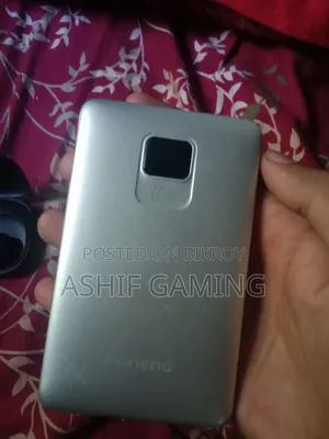 আর্জেন্ট সেল একদম নতুন পাওয়ার ব্যাংক এবং এয়ার Buds