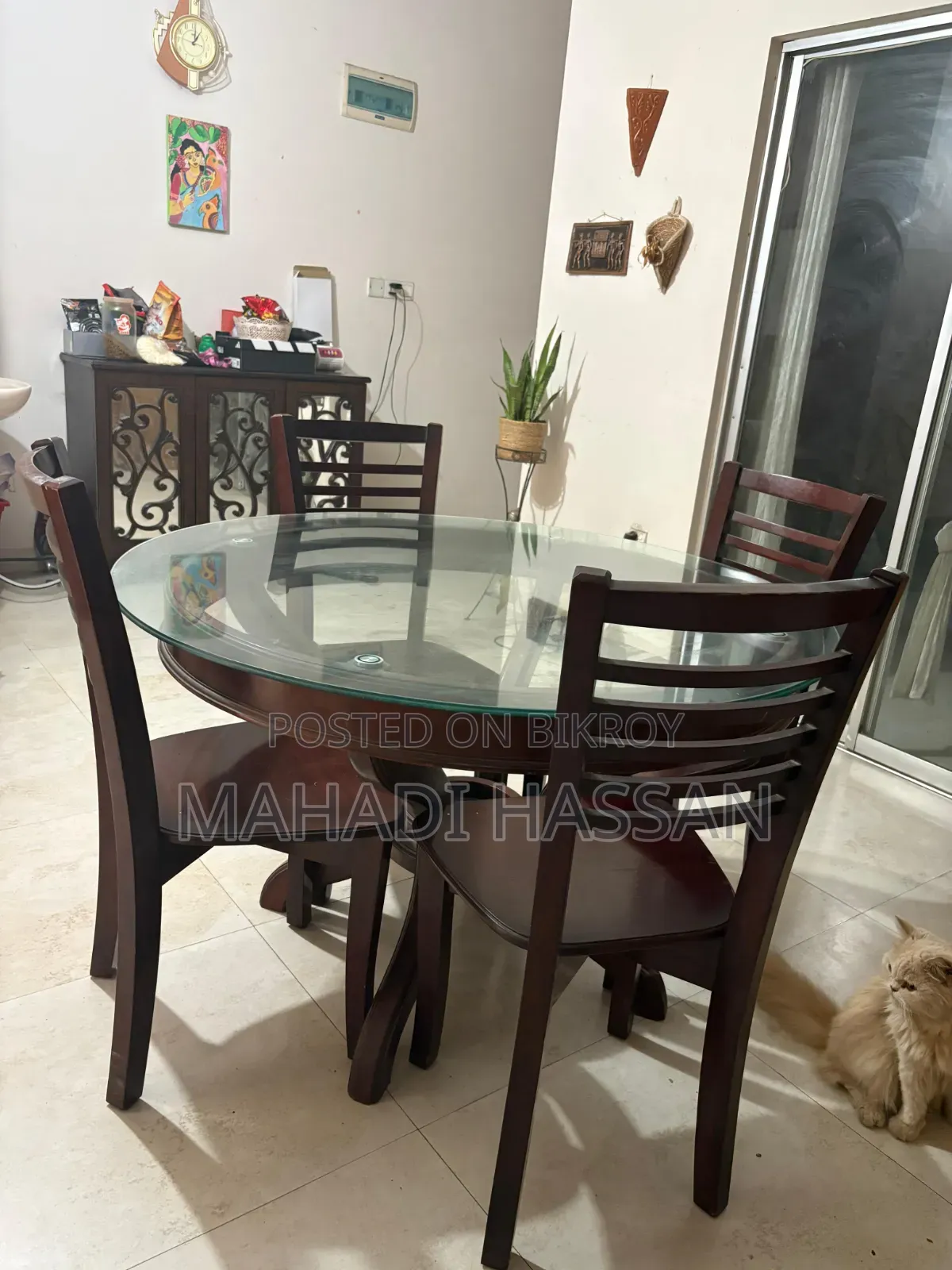 ৪ আসনের গোল ডাইনিং টেবিল