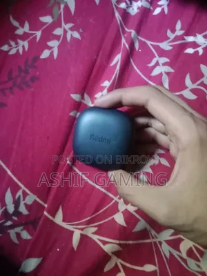 আর্জেন্ট সেল একদম নতুন পাওয়ার ব্যাংক এবং এয়ার Buds