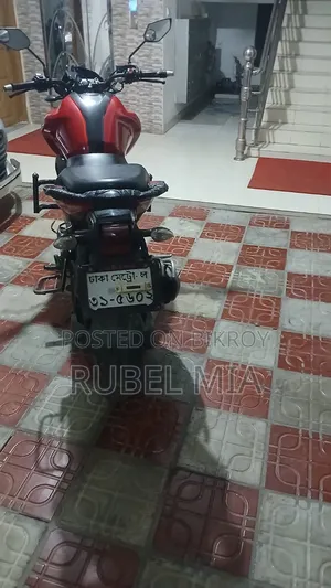 ইয়ামাহা এফজেডএস ভি৩ ২০২১ রেড