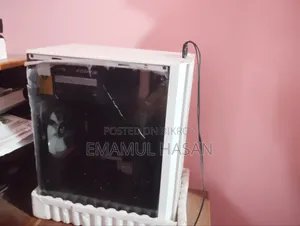 Desktop Computer 8GB AMD Ryzen SSD 256GB