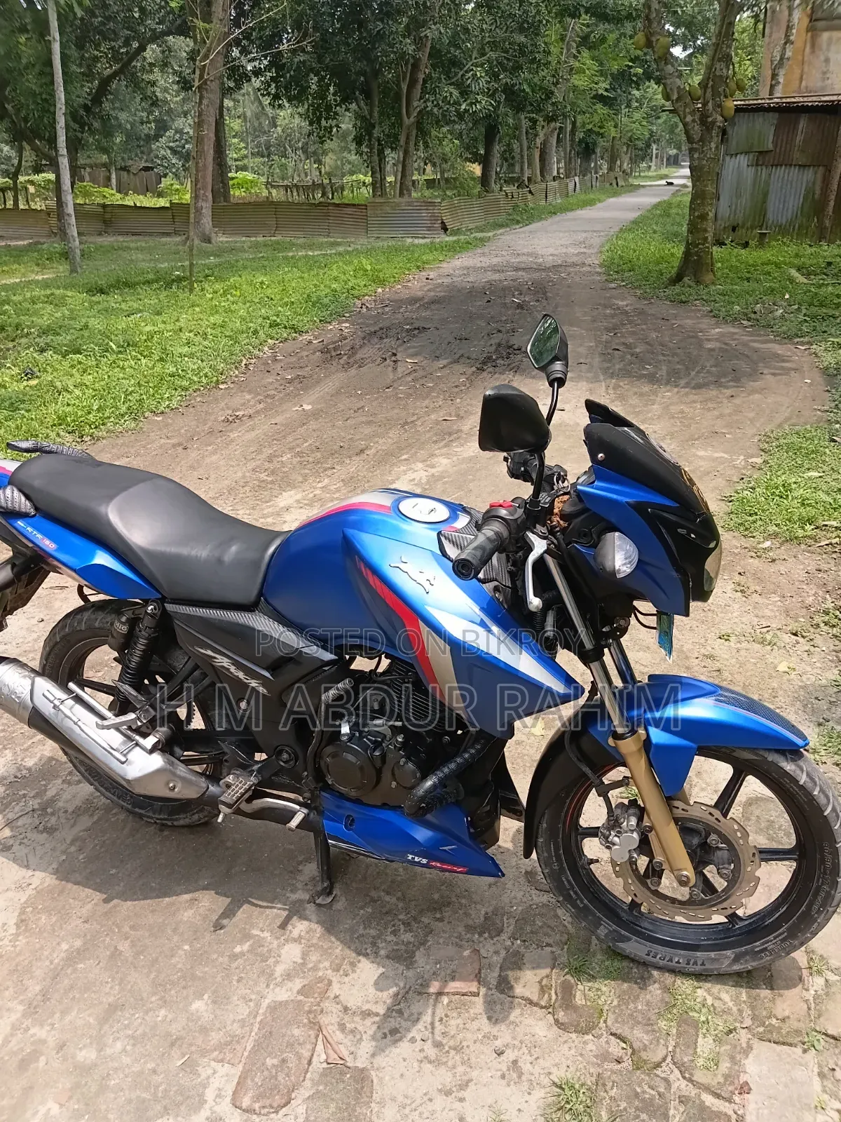 TVS Apache RTR 160 2V 2019 Blue
