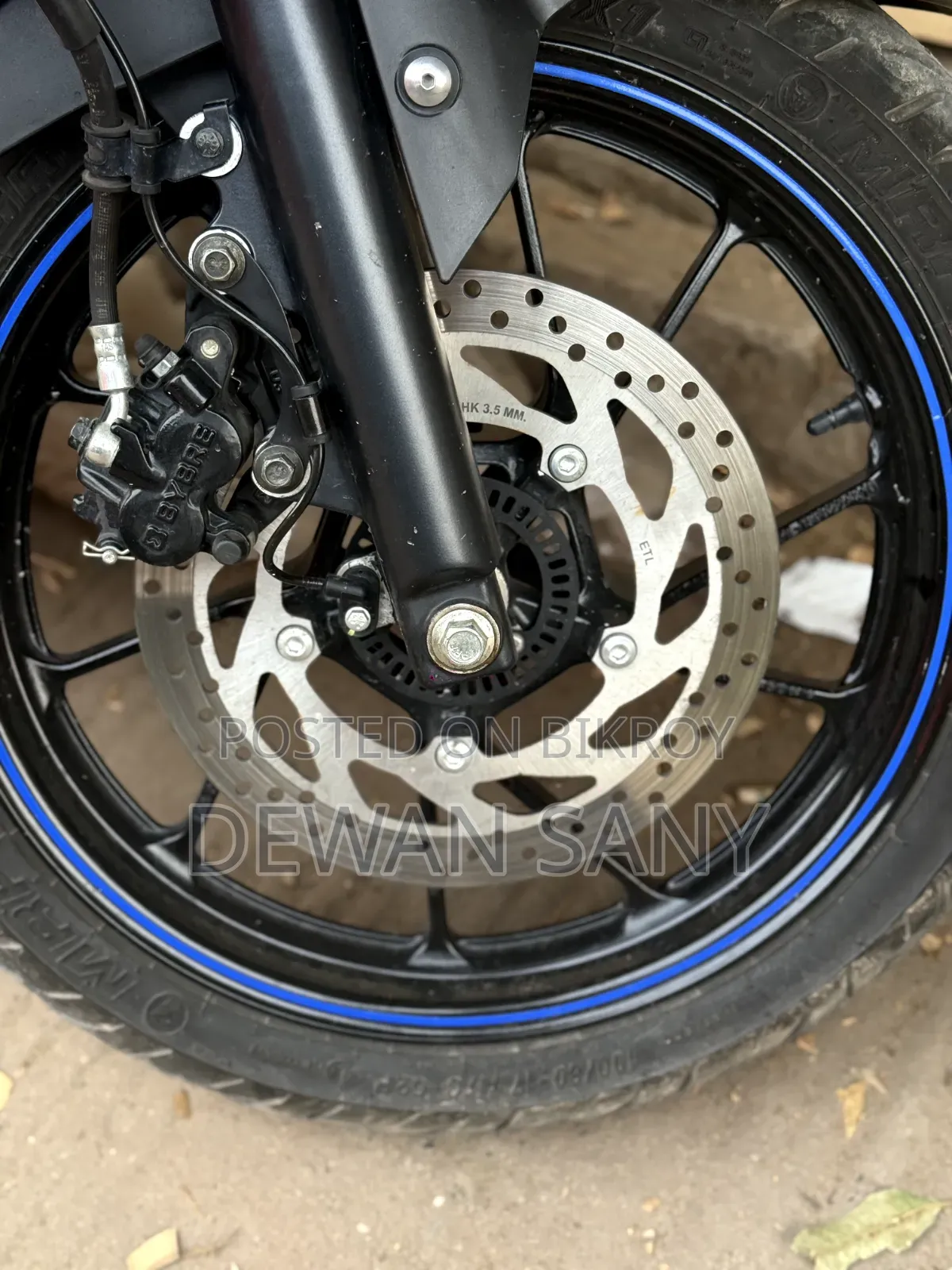 Yamaha R15 V3 2025 Blue
