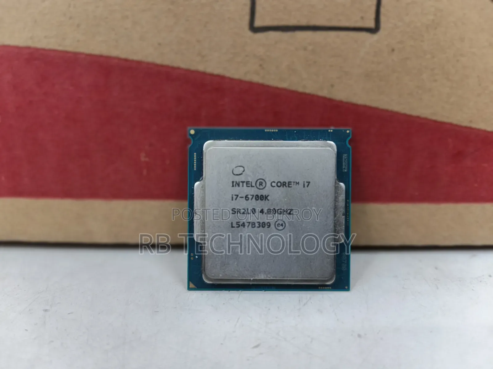 Core i7 Processor 4.00GHz 6th Gen