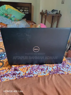 Laptop Dell Inspiron 15 3000 8GB Intel Core I3 SSHD+SSD 256GB