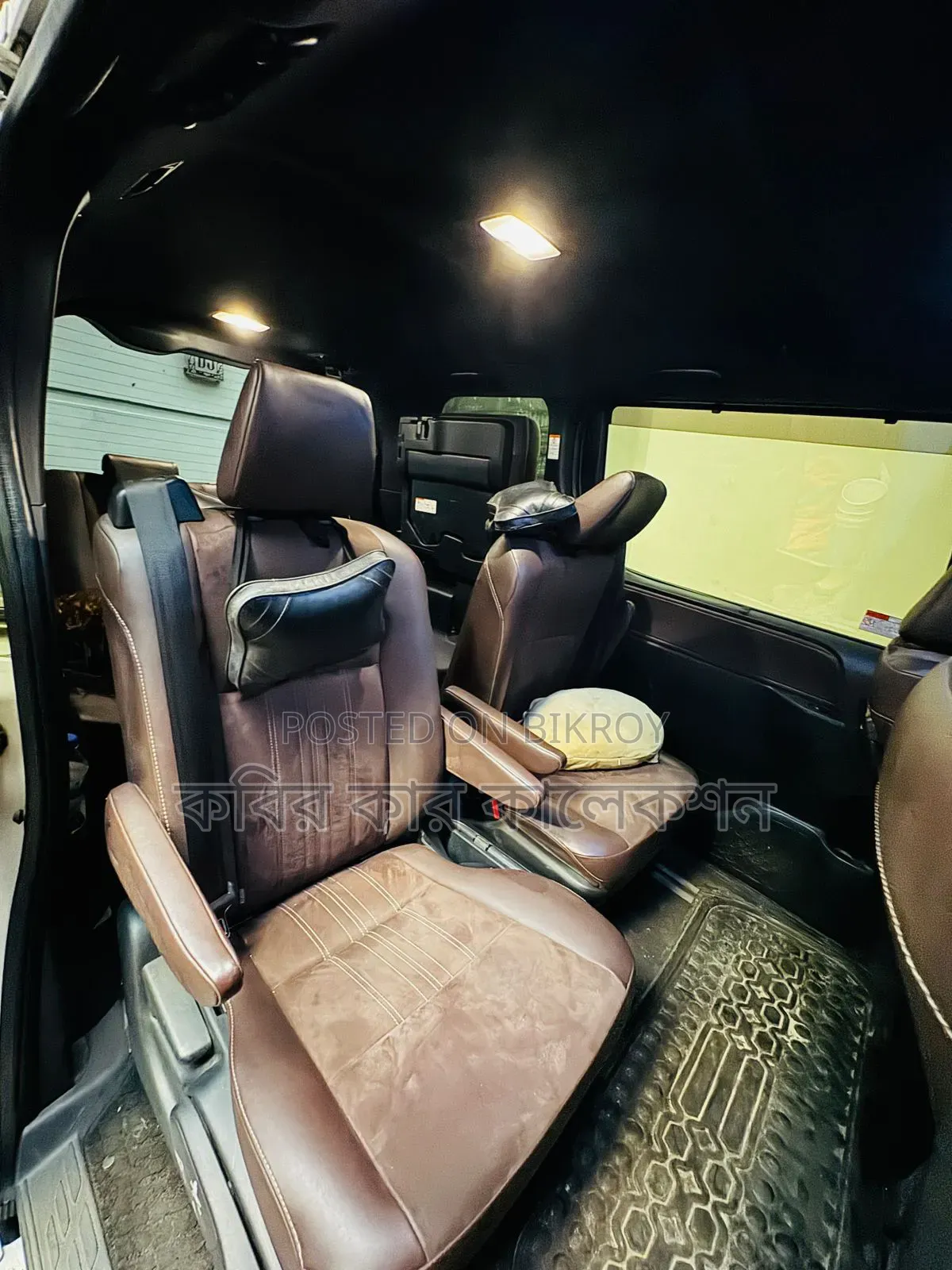 Toyota Esquire 2017 Pearl