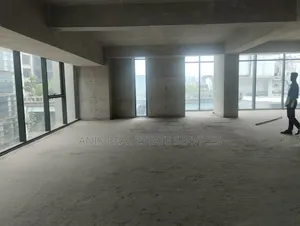 Commarcial 5100 SFT Office Space Rent at Gulshan Avenue