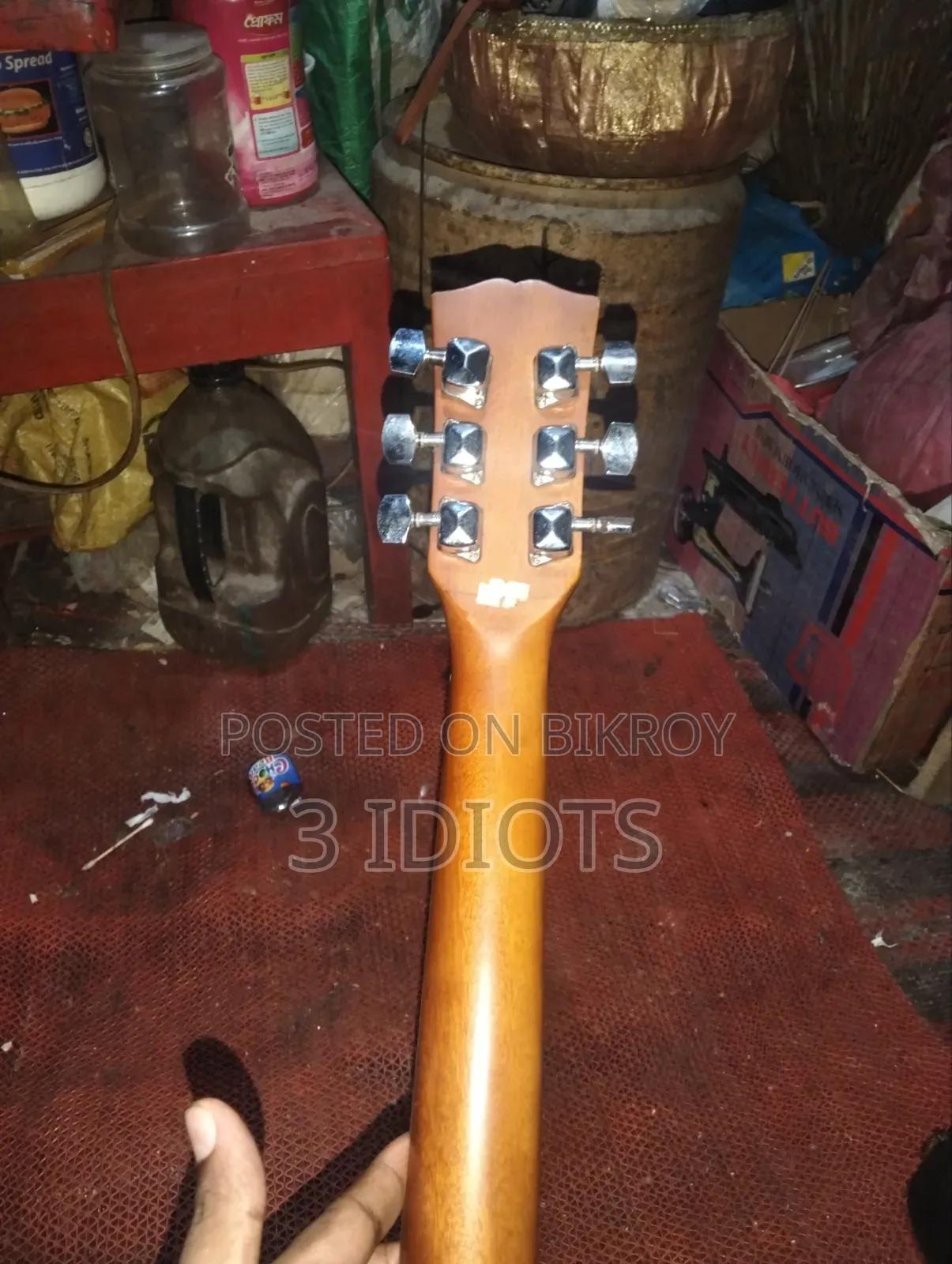 Acoustic Guitar in good condition for sale