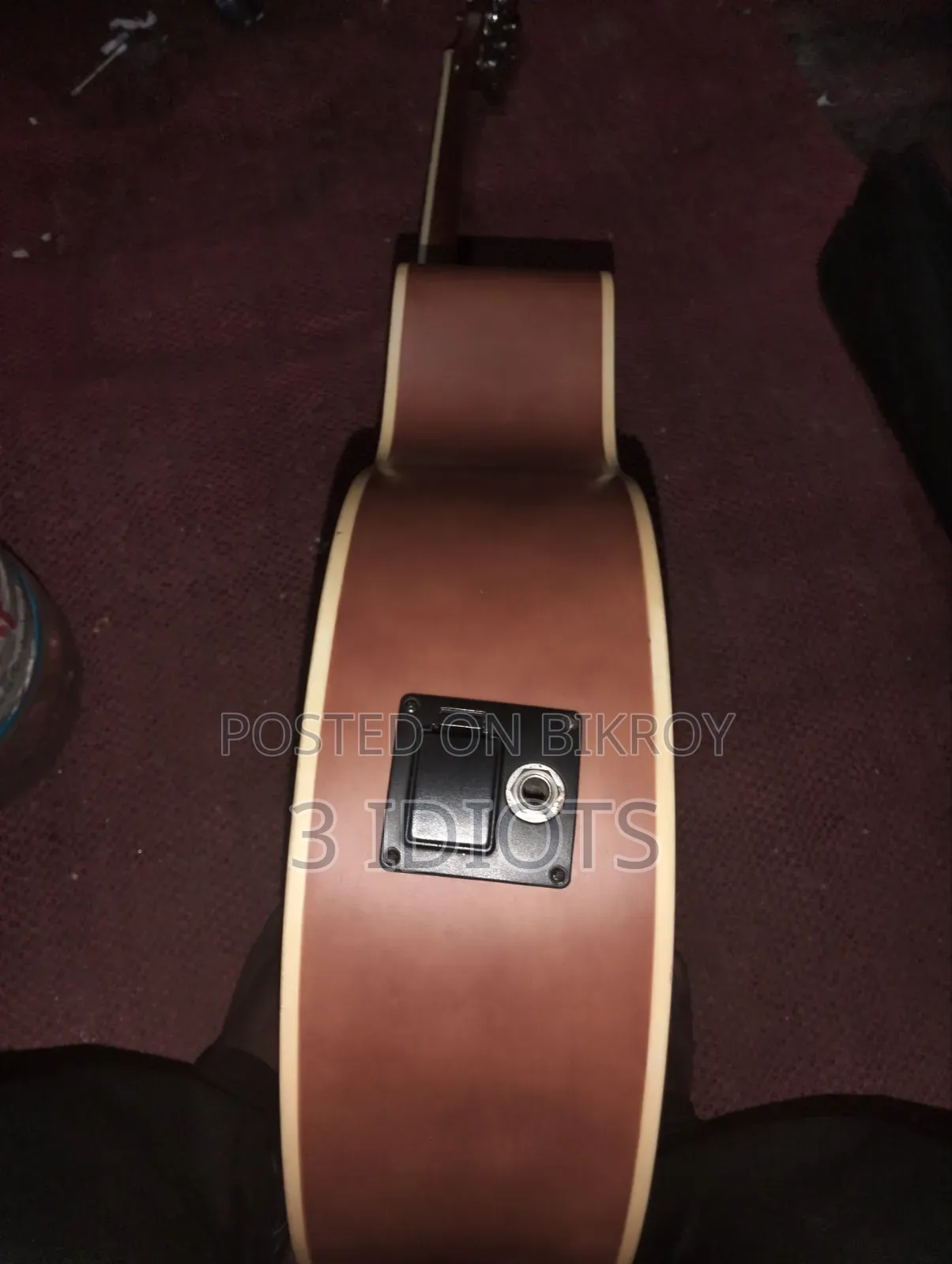 Acoustic Guitar in good condition for sale
