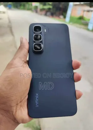 ইনফিনিক্স হট ৬০আই ১২৮ জিবি ব্ল্যাক