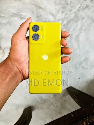 Motorola Moto G85 128 GB Yellow