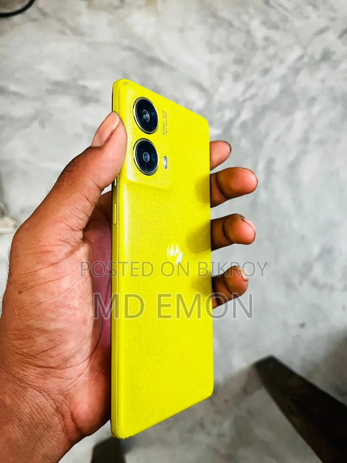 Motorola Moto G85 128 GB Yellow