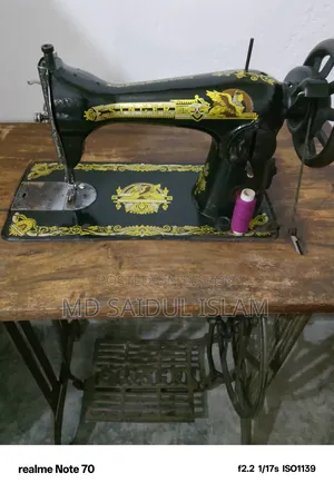 Singer Sewing Machine