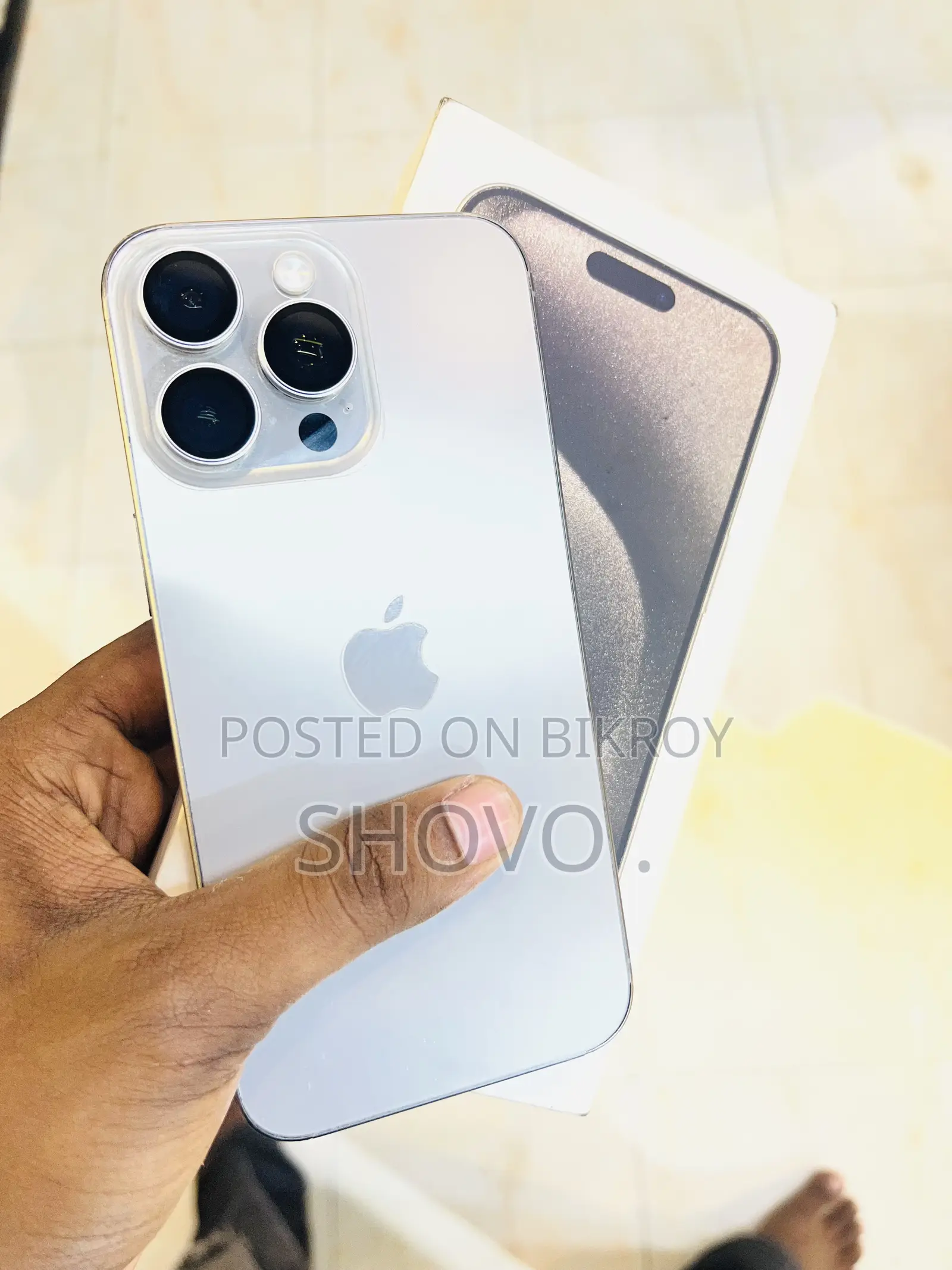 Apple iPhone 15 Pro Max 256 GB Silver
