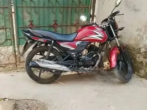 Honda 2022 Red