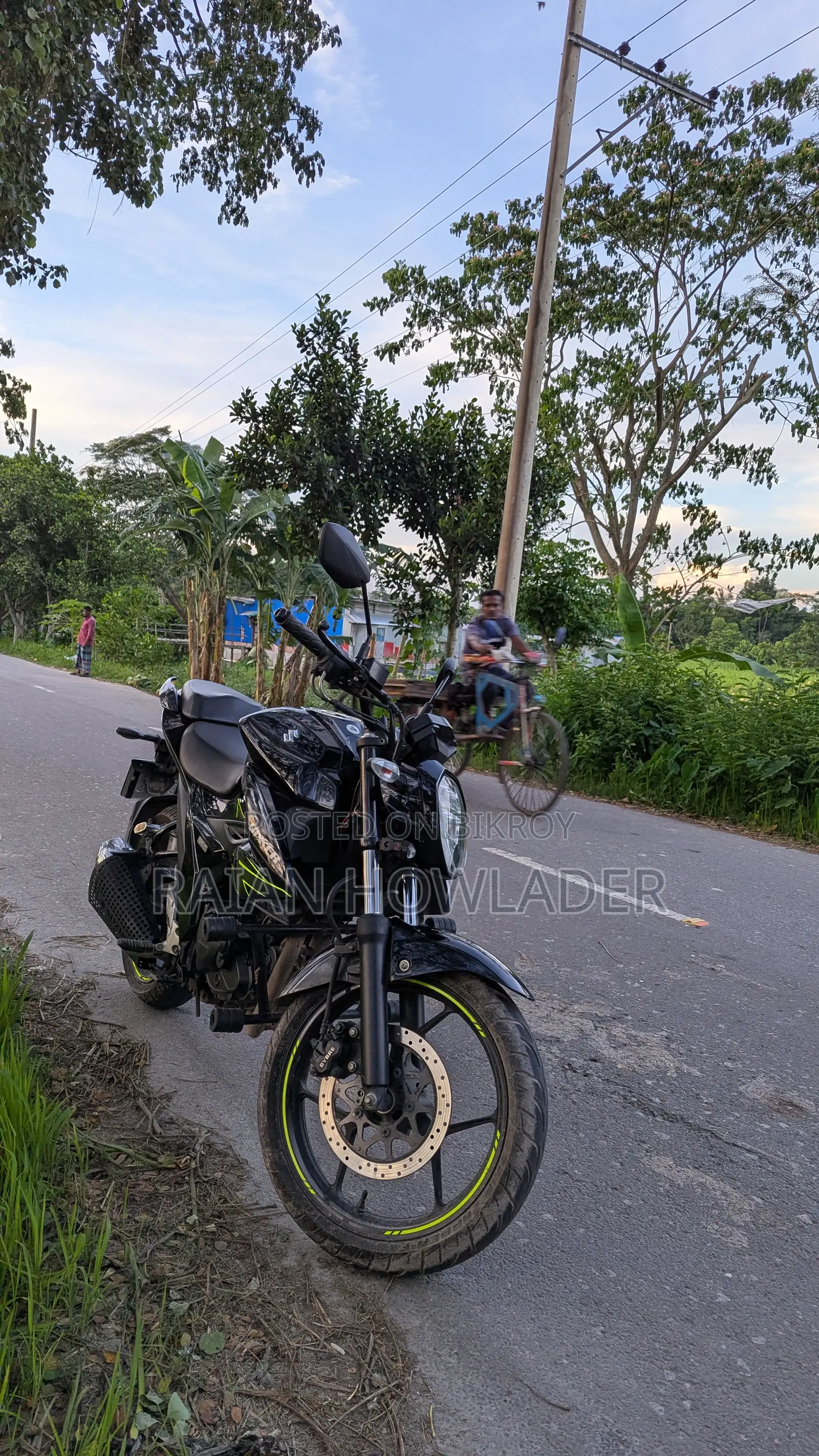 নতুন সুজুকি ২০২৪ কালো