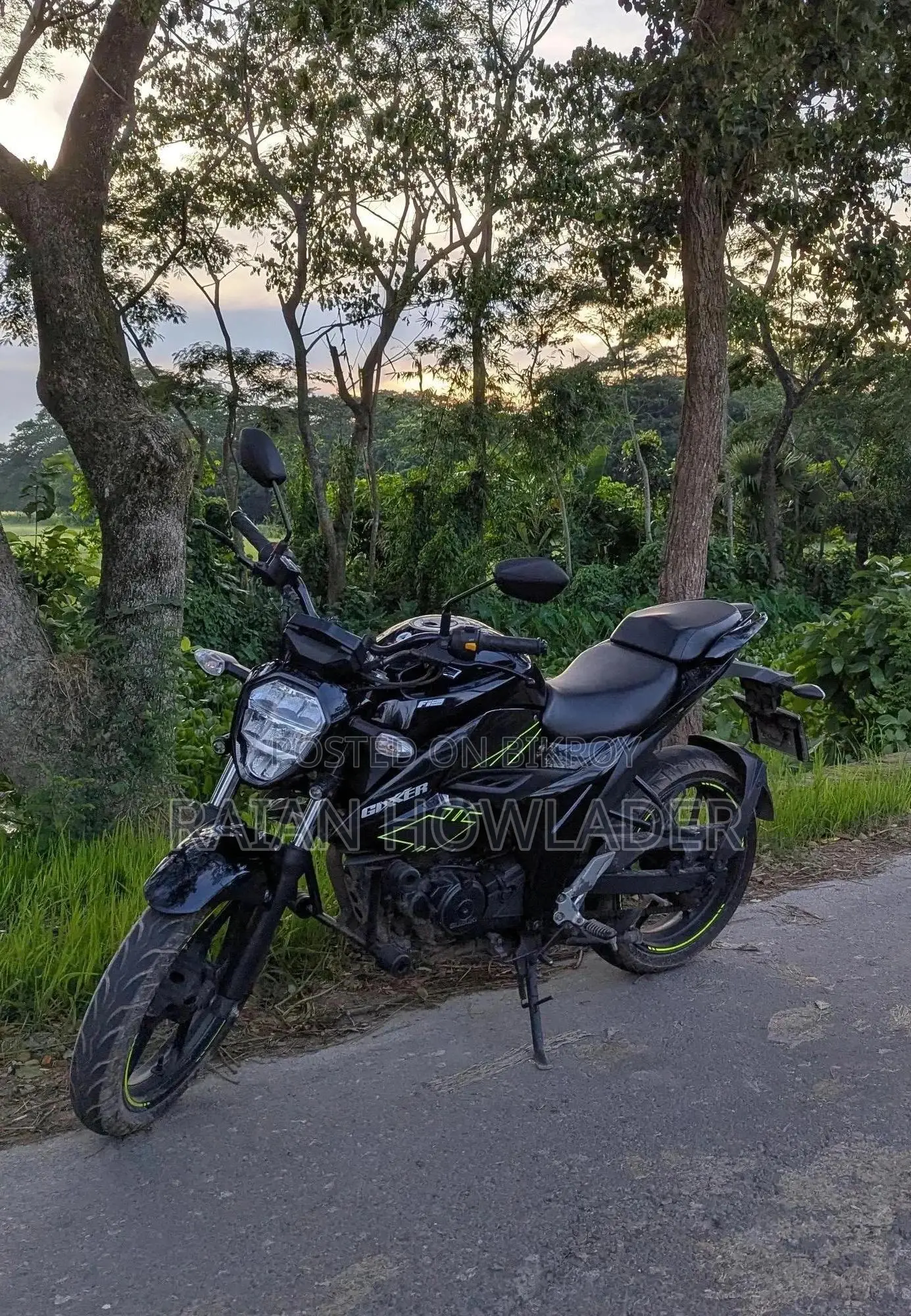 নতুন সুজুকি ২০২৪ কালো