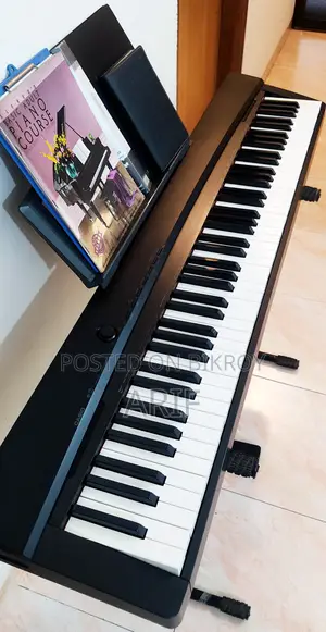 Casio Privia Px-135 Hammer Action Touch-Sensitive Digital Piano
