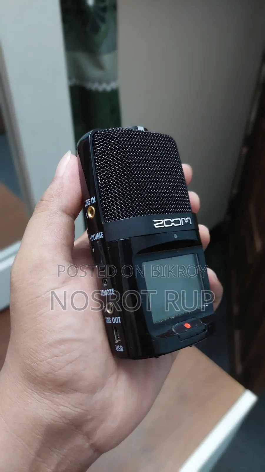 Zoom H2n Handy Recorder for YouTube Content, Music Recording, Podcast Mic
