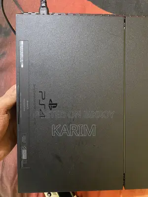 Play Station 4