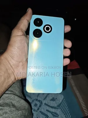 Infinix Smart 8 64 GB White