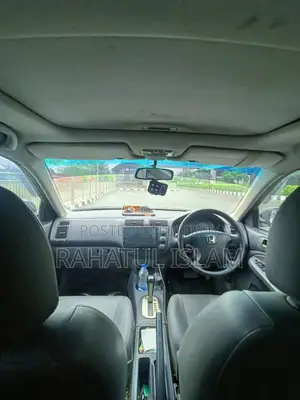 Honda Civic 1.6i ES Automatic 2004 Silver