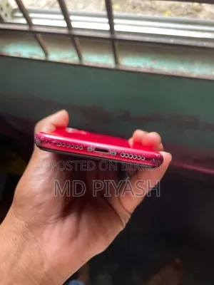 Apple iPhone 11 128 GB Red