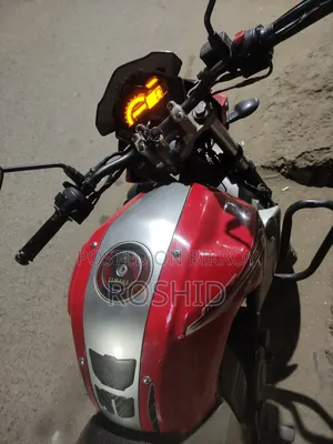 Yamaha FZ 2015 Red
