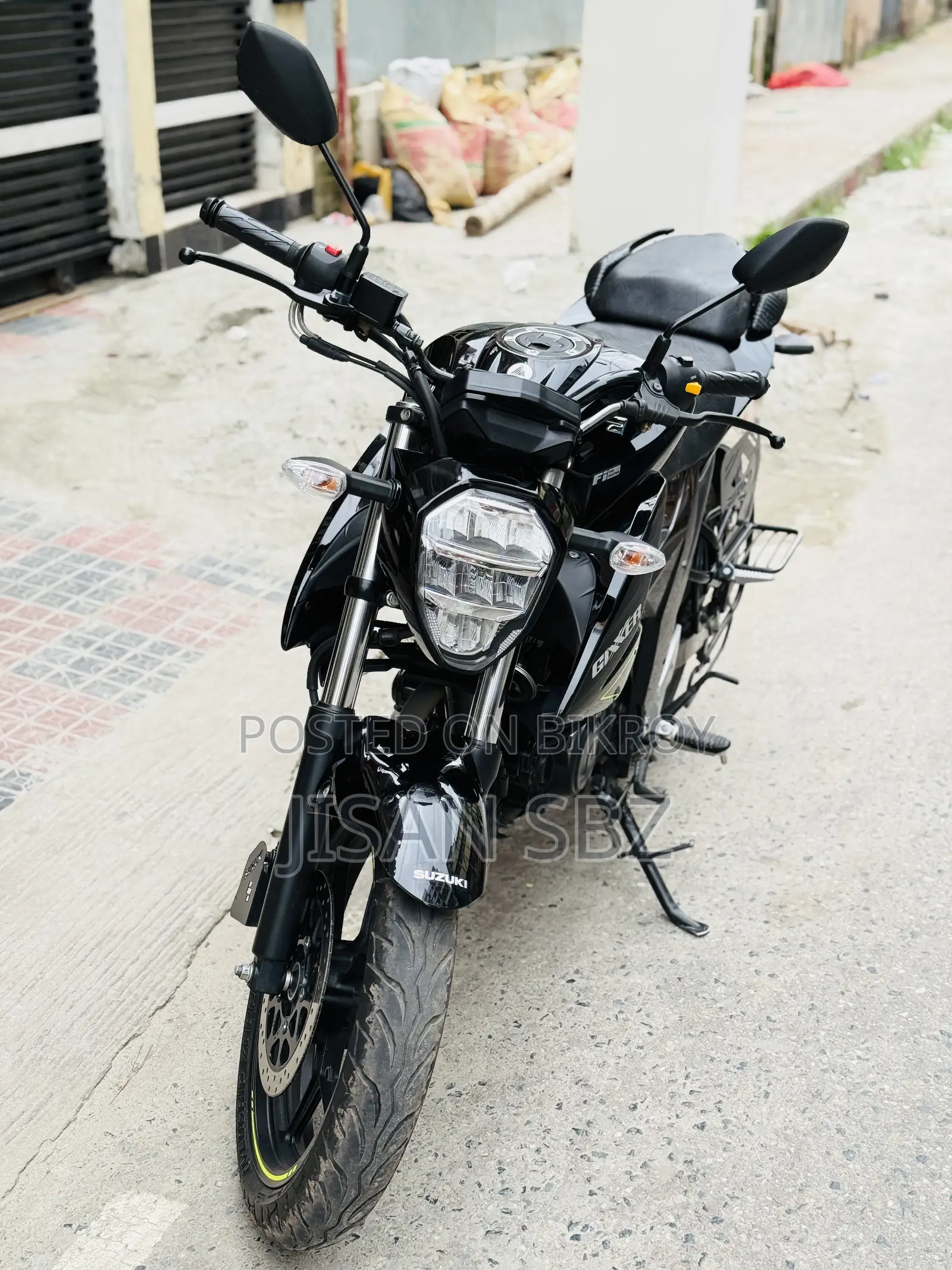 Suzuki 2025 Black
