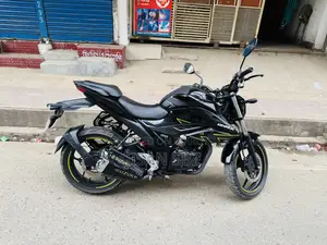 Suzuki 2025 Black