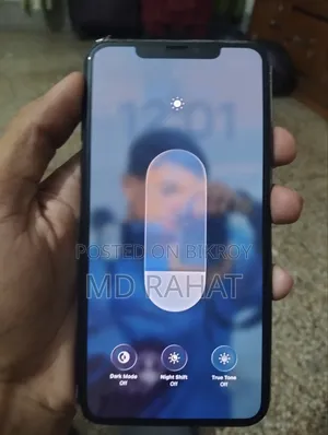 অ্যাপল আইফোন ১১ প্রো ম্যাক্স ৬৪ জিবি ব্ল্যাক