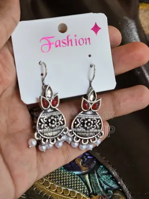 ঐতিহ্যবাহী রুপার দুল