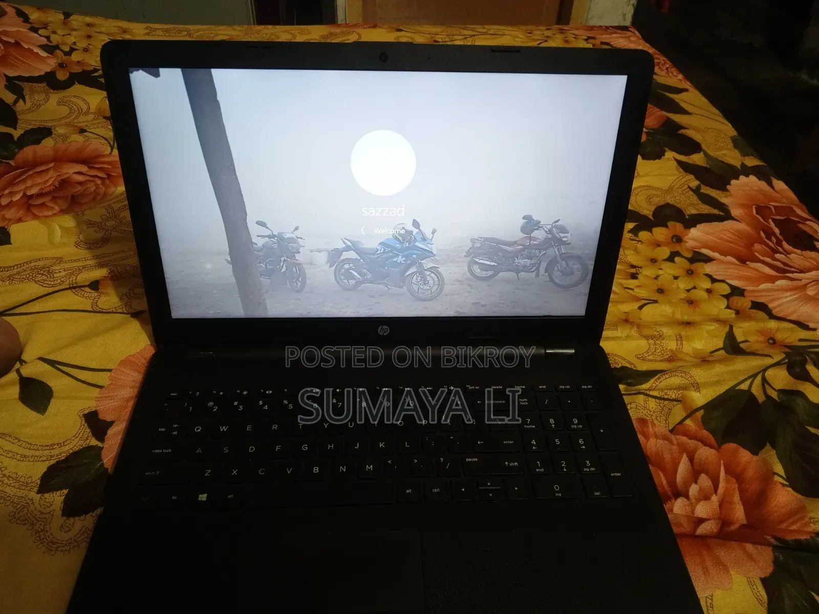 Laptop HP 15 4GB AMD HDD+SSD 512GB