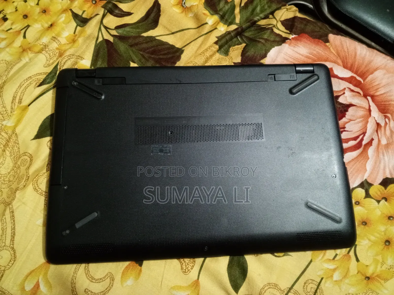 Laptop HP 15 4GB AMD HDD+SSD 512GB