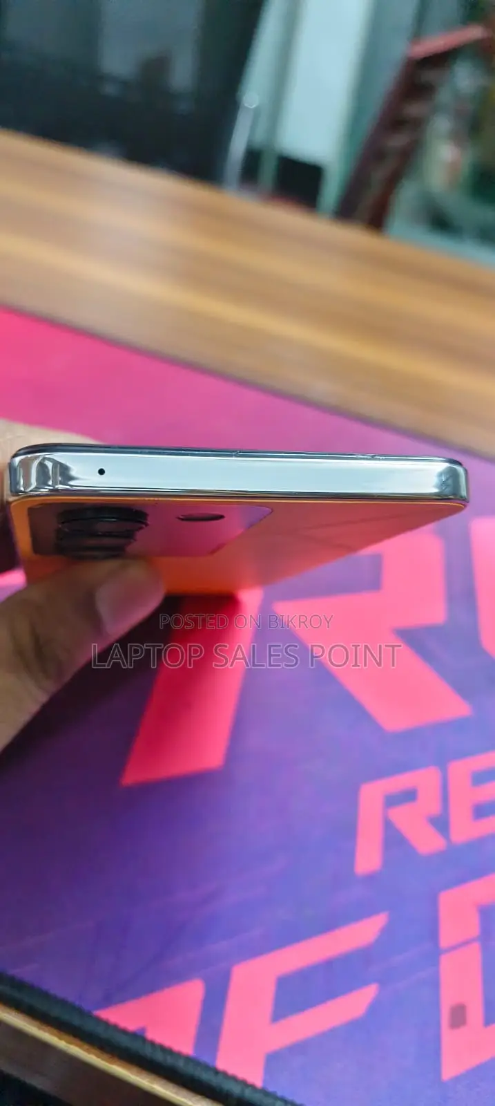 Vivo Y200e 128 GB Orange