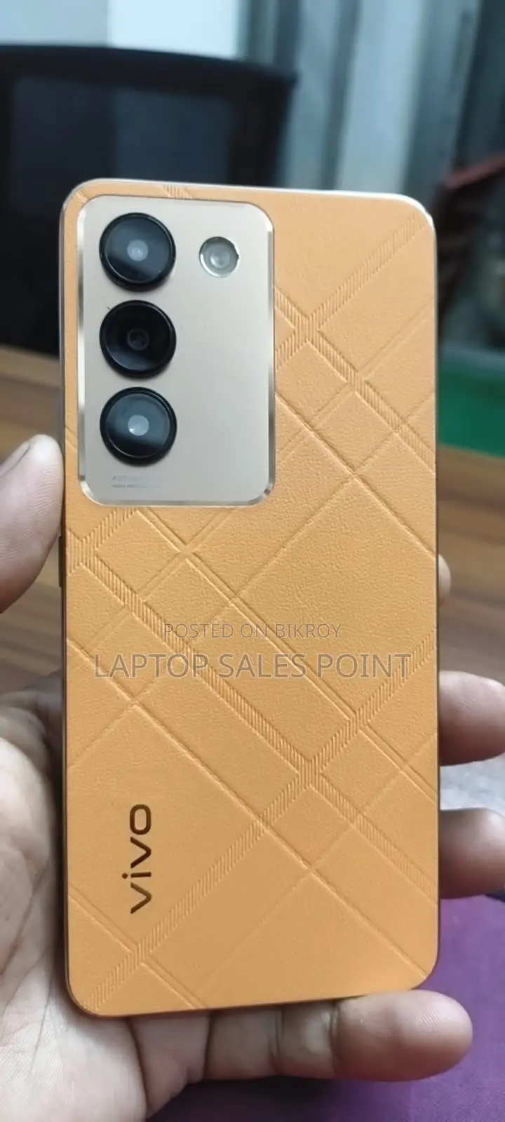 Vivo Y200e 128 GB Orange
