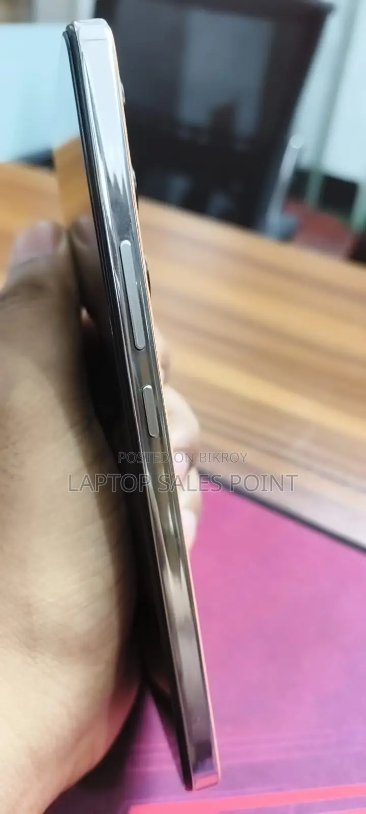 Vivo Y200e 128 GB Orange