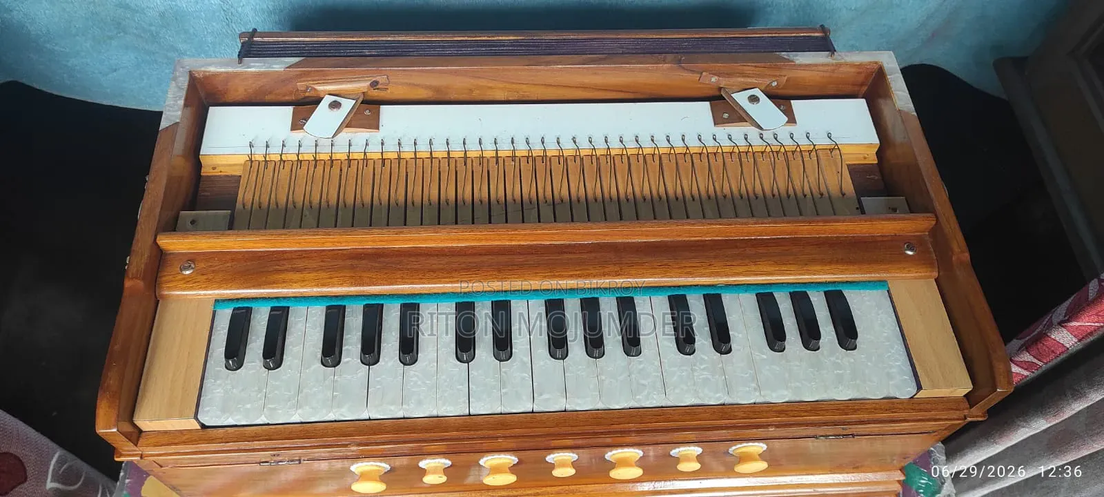 A good quality harmonium will be sold