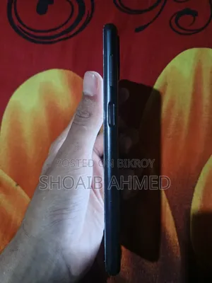 স্যামসাং গ্যালাক্সি এ১২ ৬৪ জিবি ব্ল্যাক
