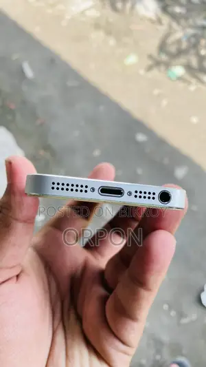Apple iPhone 5 32 GB Silver