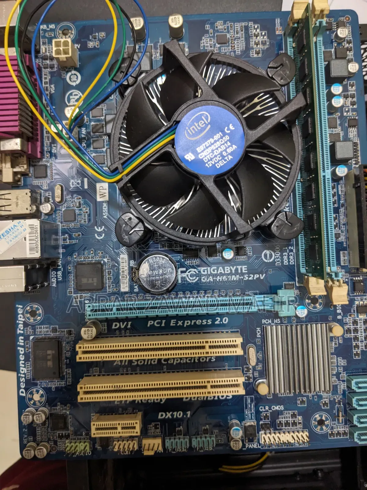Desktop Computer 4GB Intel Core i3 HDD+SSD 1T