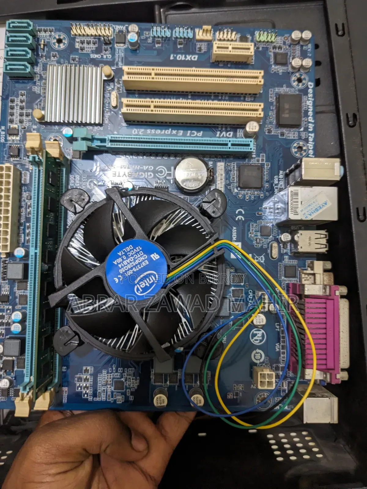 Desktop Computer 4GB Intel Core i3 HDD+SSD 1T