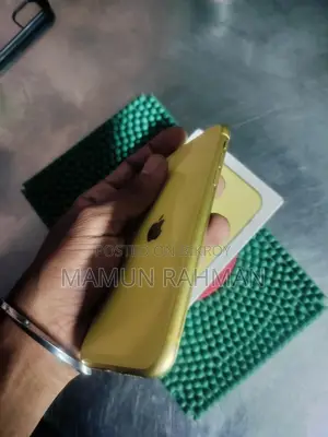 Apple iPhone 11 128 GB Yellow