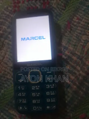 Marcel 16 GB Blue