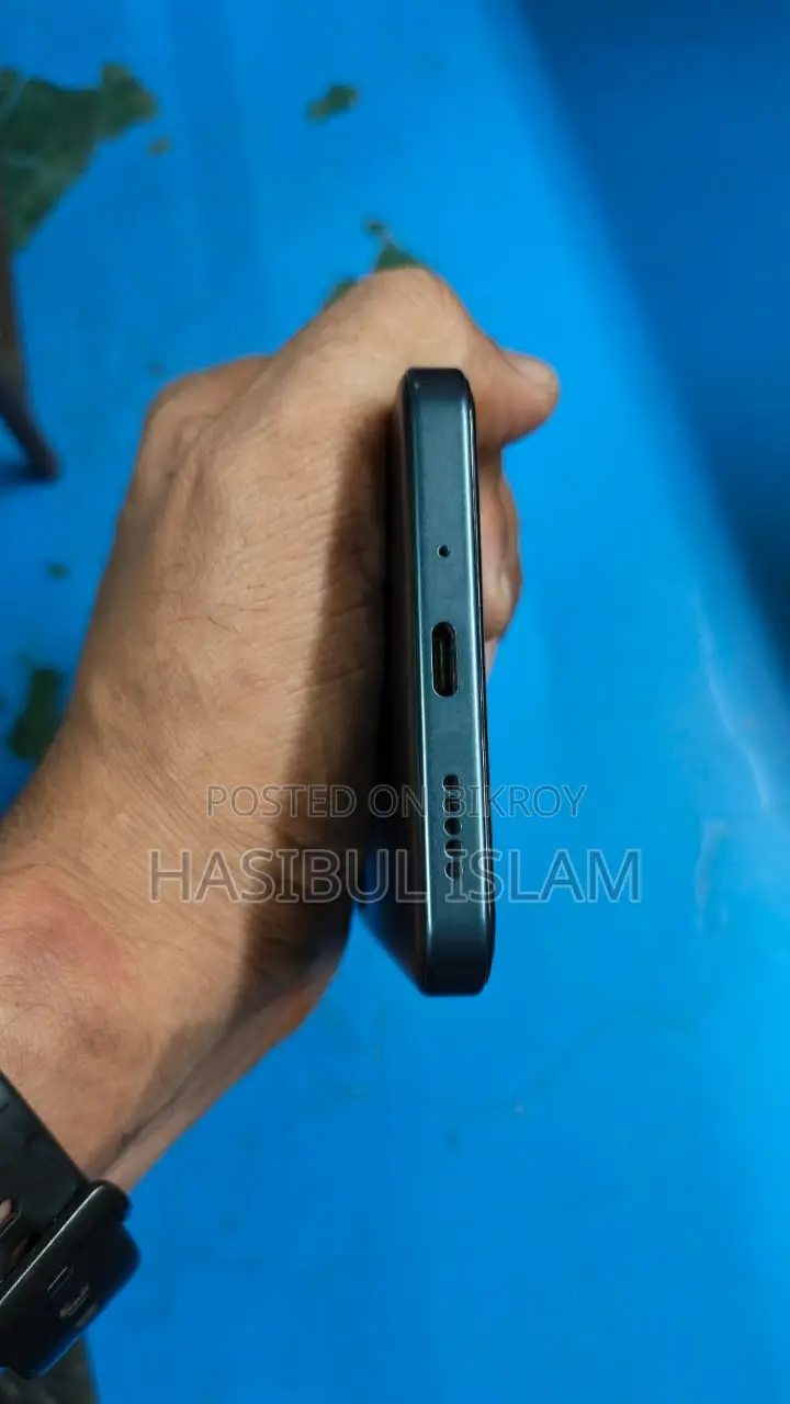 Vivo Y21d 128 GB Blue