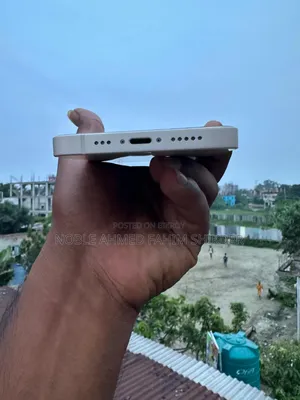 Apple iPhone 13 128 GB White